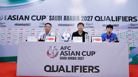  HLV Kim Sang Sik: ‘Tôi tiếc khi ĐT Việt Nam không thể ghi nhiều bàn thắng’